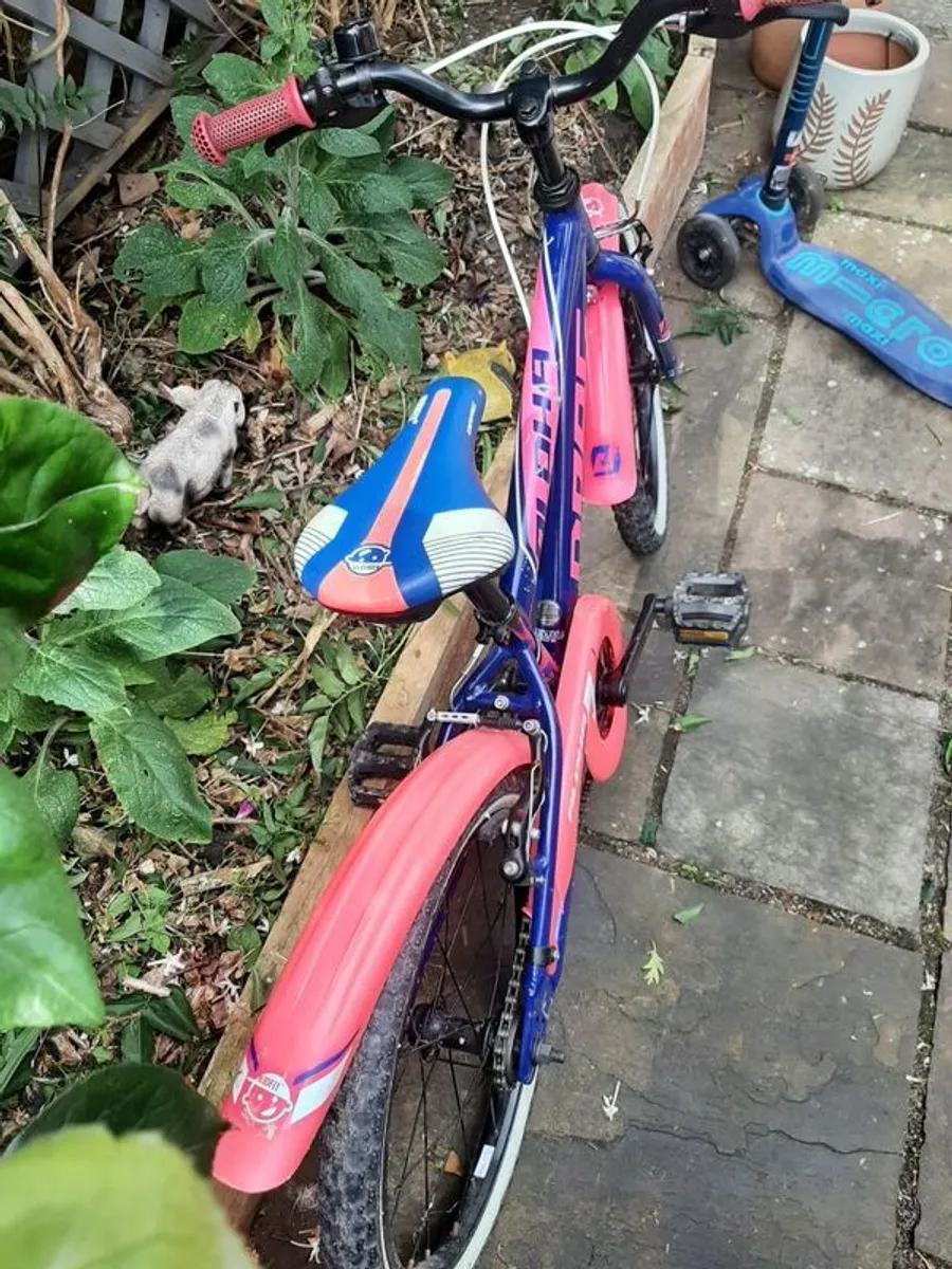 Kids bike - Image 3
