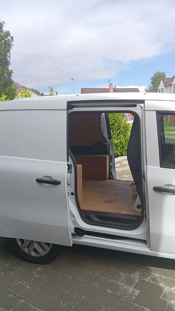 Renault Kangoo 2023 - Image 1