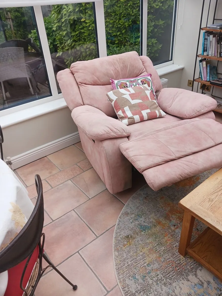 Recliner armchair - Image 2