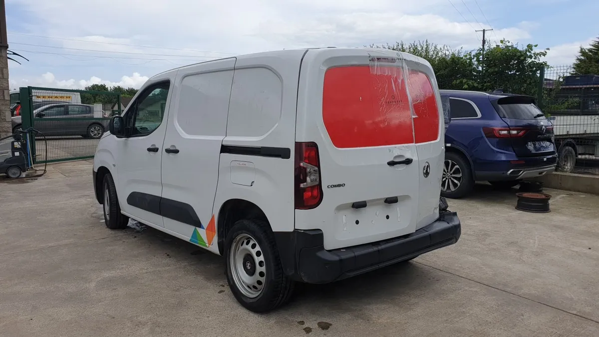 *For parts* Opel Combo, 1.5 dsl 6 speed (2024) - Image 2