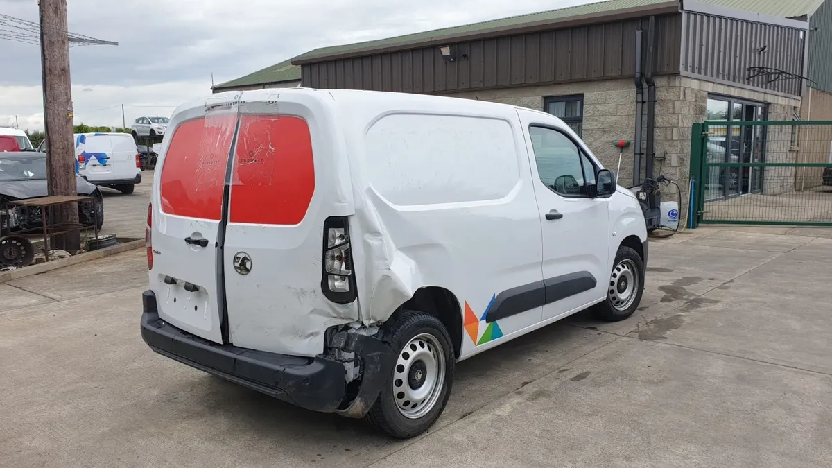 *For parts* Opel Combo, 1.5 dsl 6 speed (2024) - Image 4