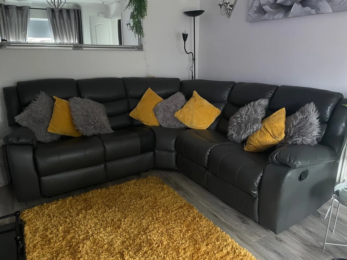 Corner suite - Image 1