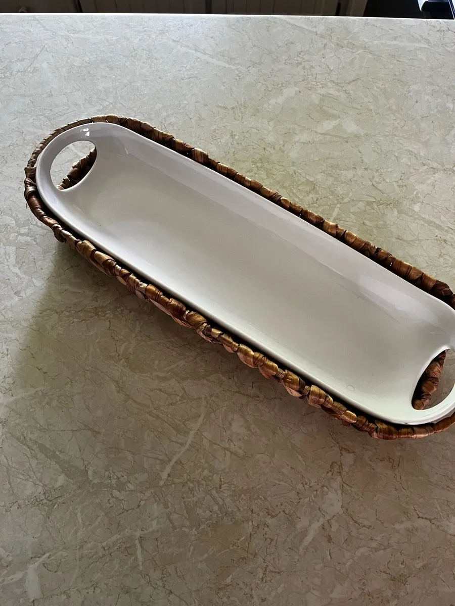 Paul Costelloe serving Dish & Basket - Image 1