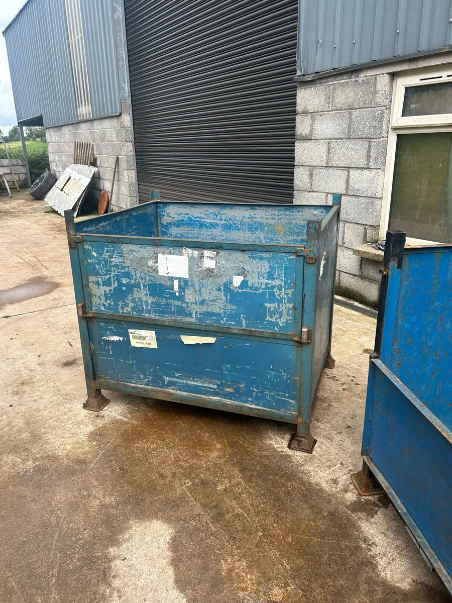 Steel pallet bins bargain €175 - Image 4