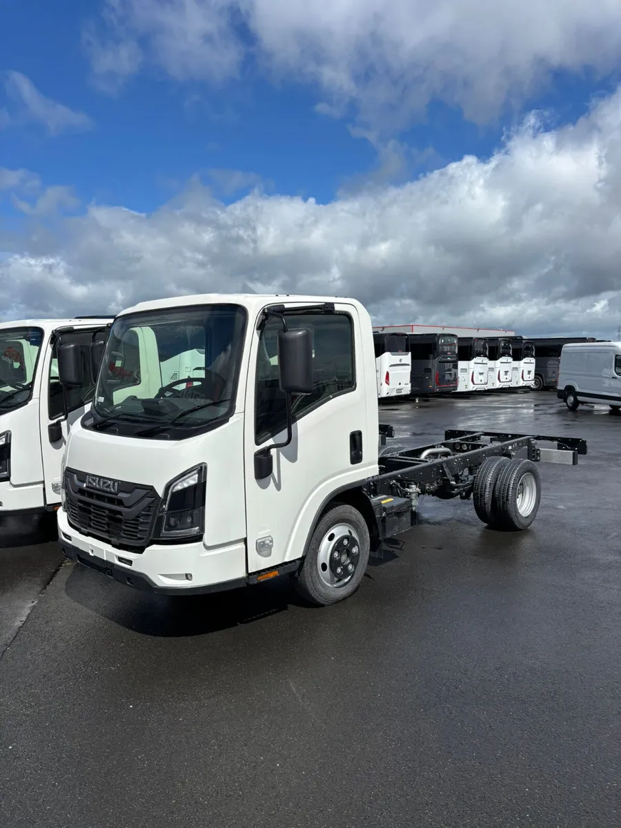 NEW MODEL ISUZU N-SERIES 3.5 TONNE CHASSIS CAB - Image 2