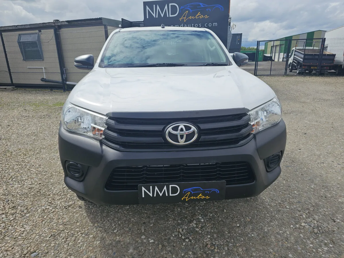 Toyota Hilux 2019 - Image 4