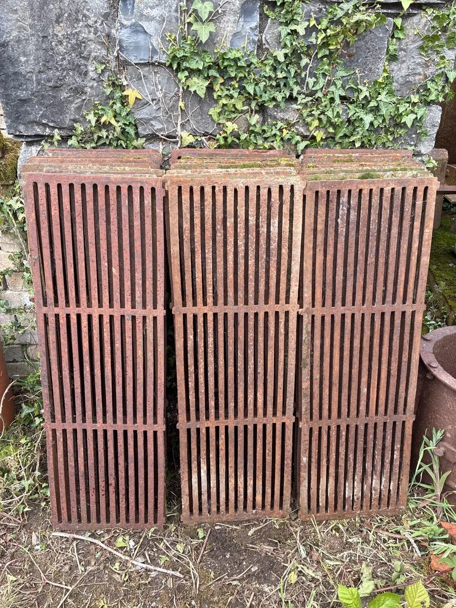 Cast iron grates ideal for making barbeque - Image 1