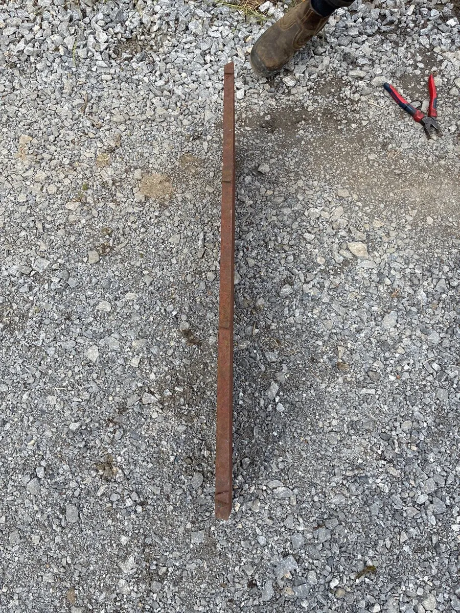 Cast iron grates ideal for making barbeque - Image 4