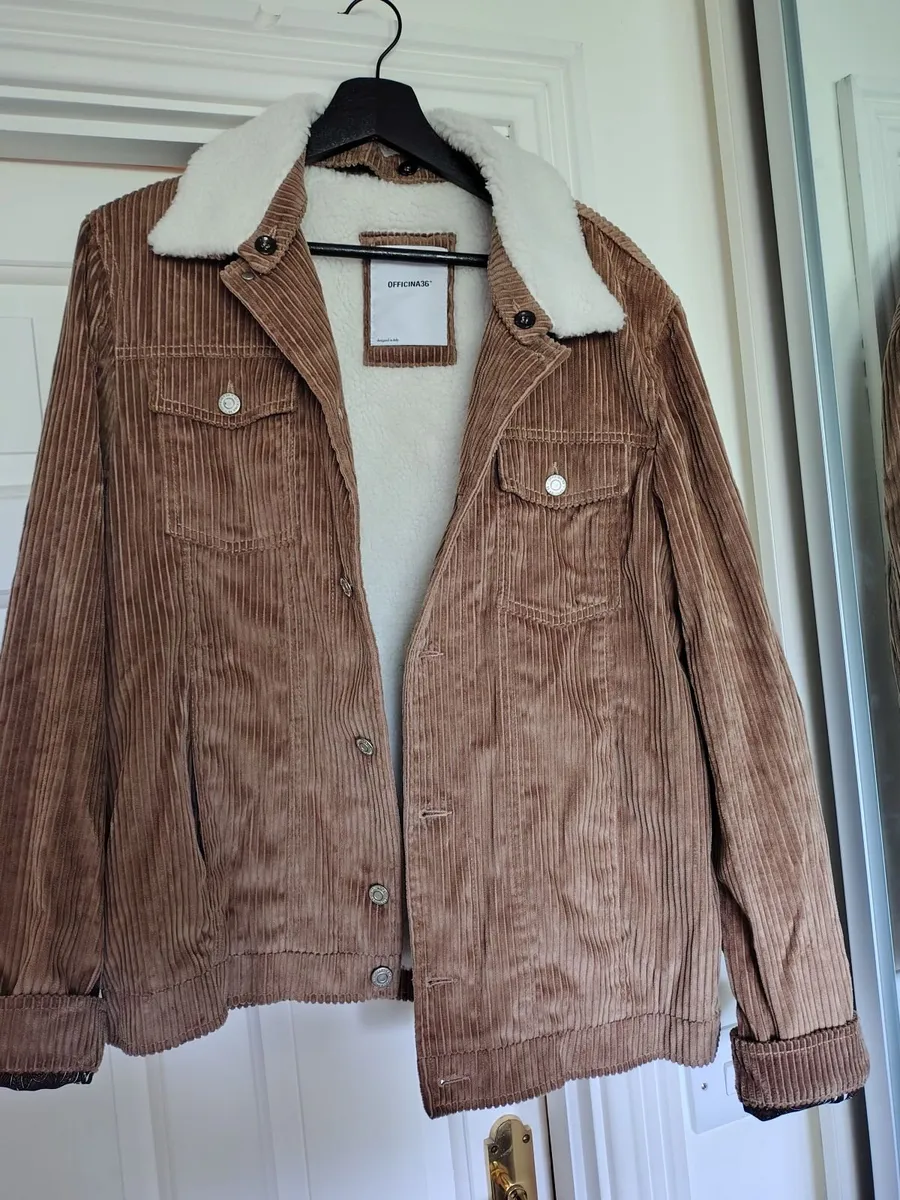 Brown men's jacket - Image 2