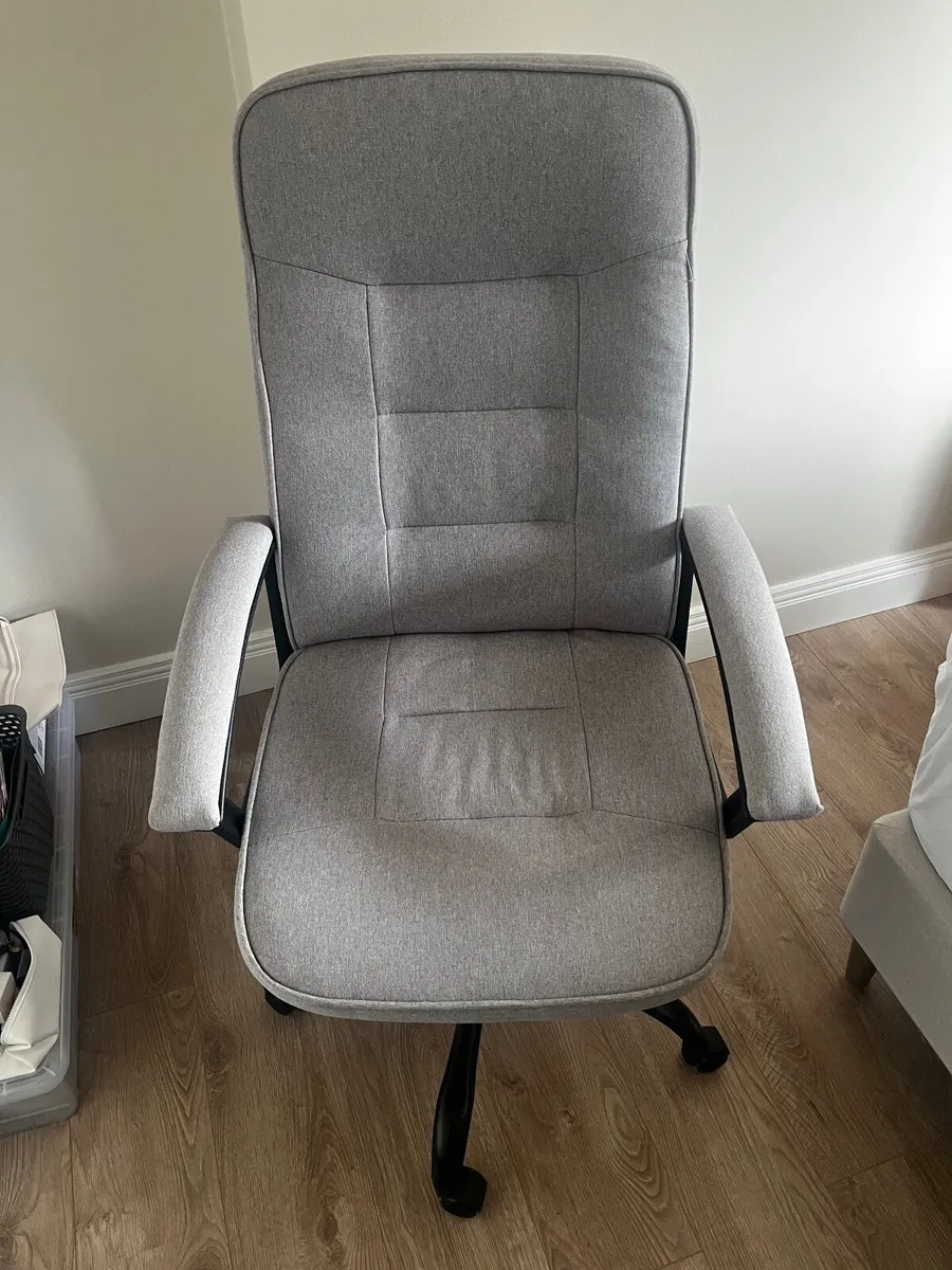 Office chair - Image 2