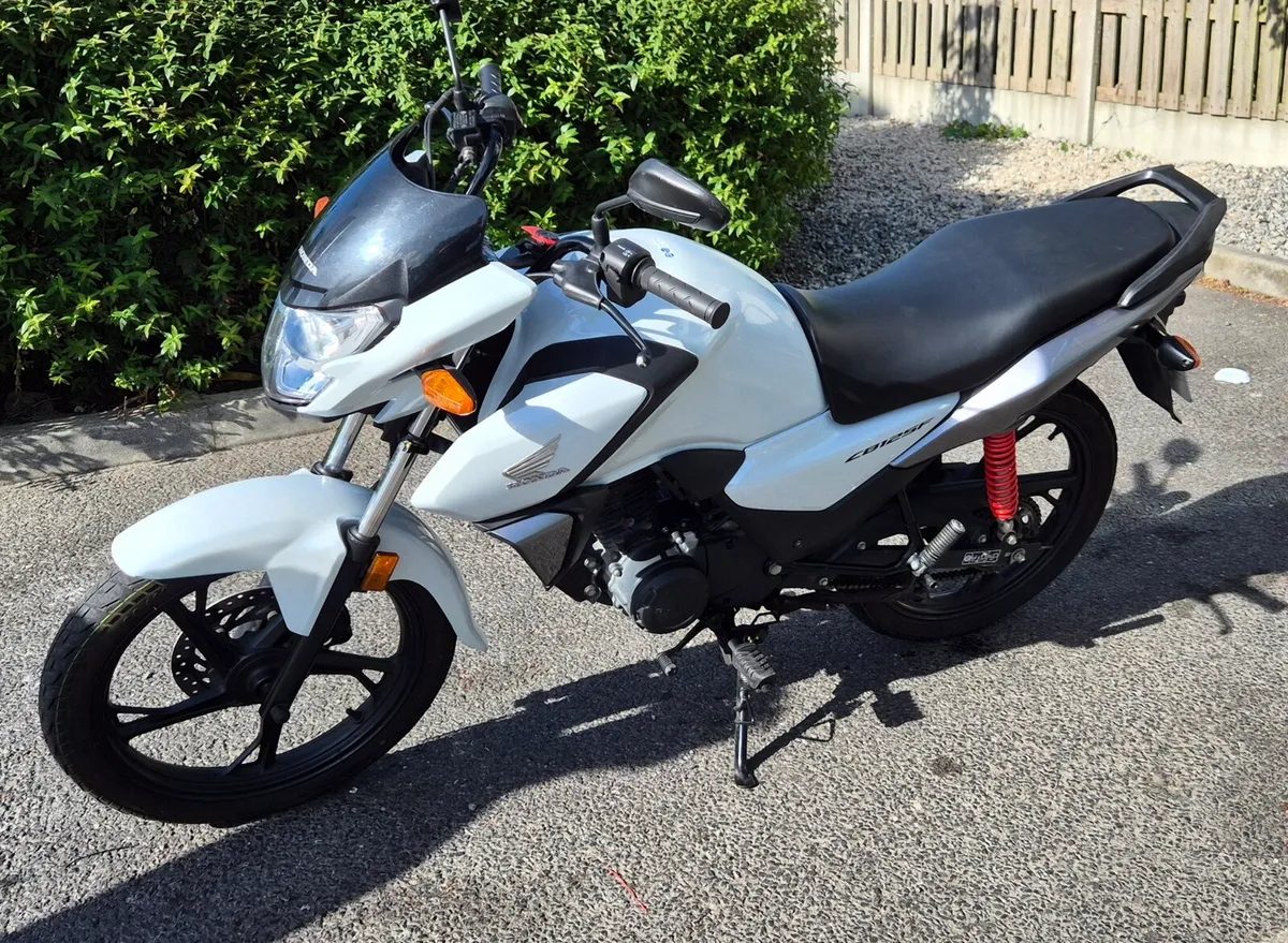 2023 Honda cb125f - Image 2