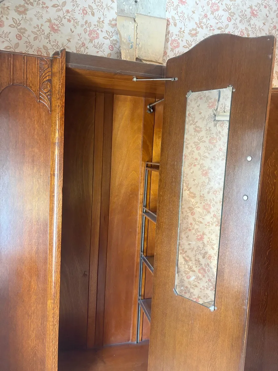 Wardrobes - Image 3