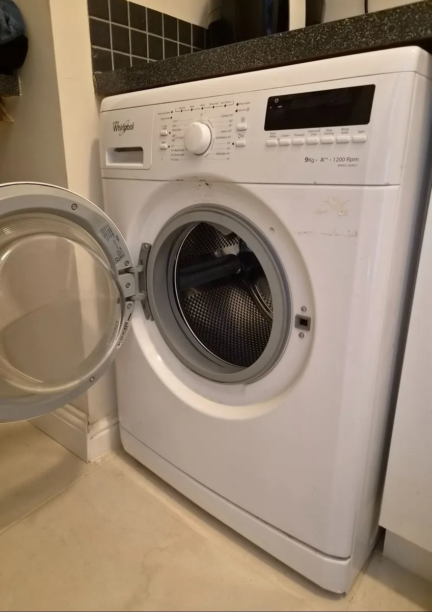 Washing machine - Image 2