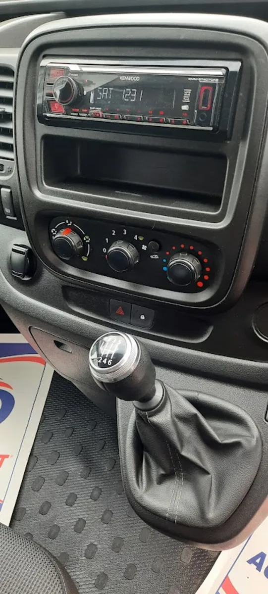 Renault Trafic 2021 LWB, €15,450.00 plus VAT @ 23% - Image 4