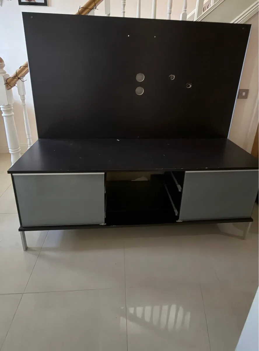 TV UNIT  Free to take - Image 2