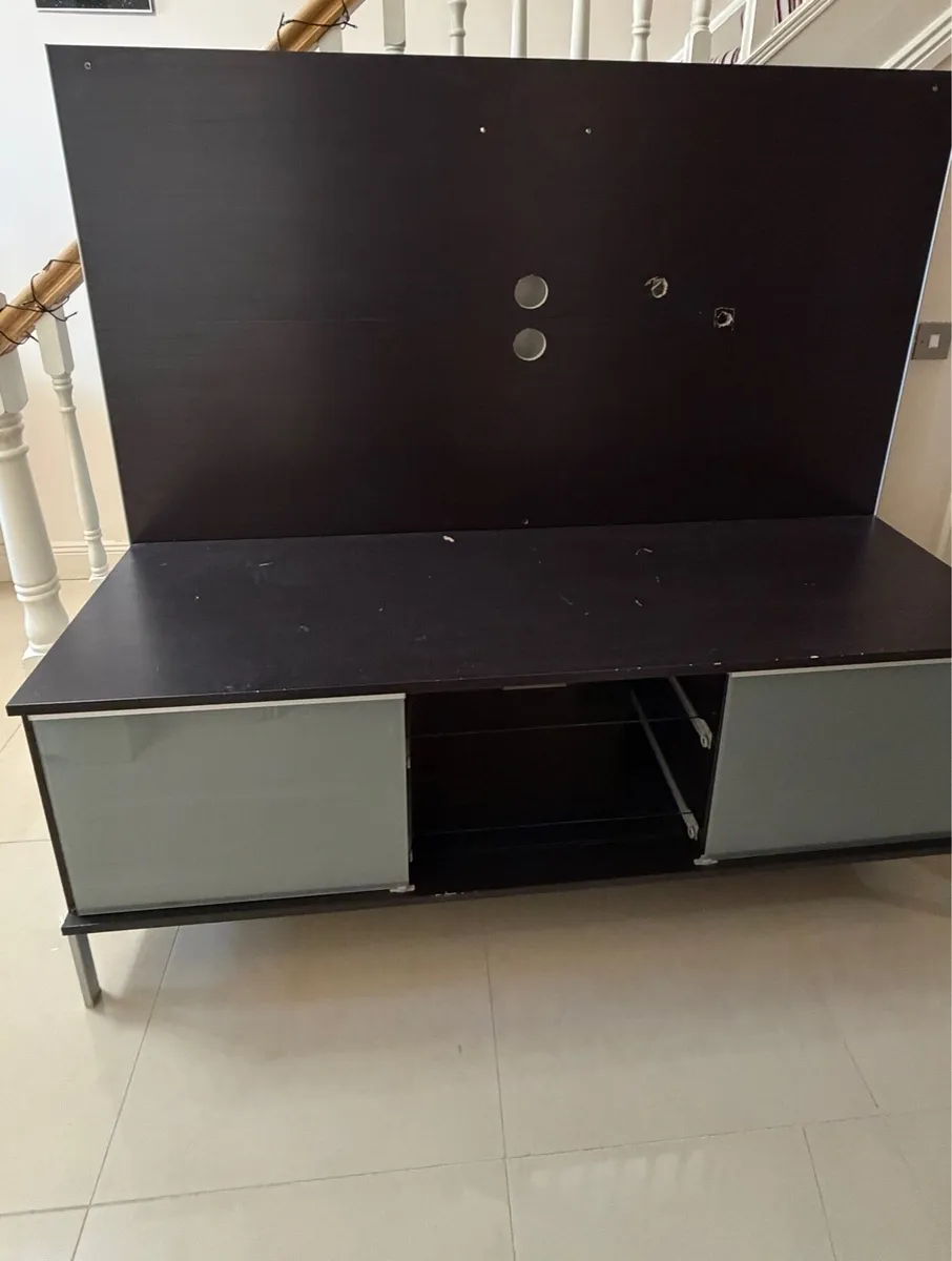 TV UNIT  Free to take - Image 4