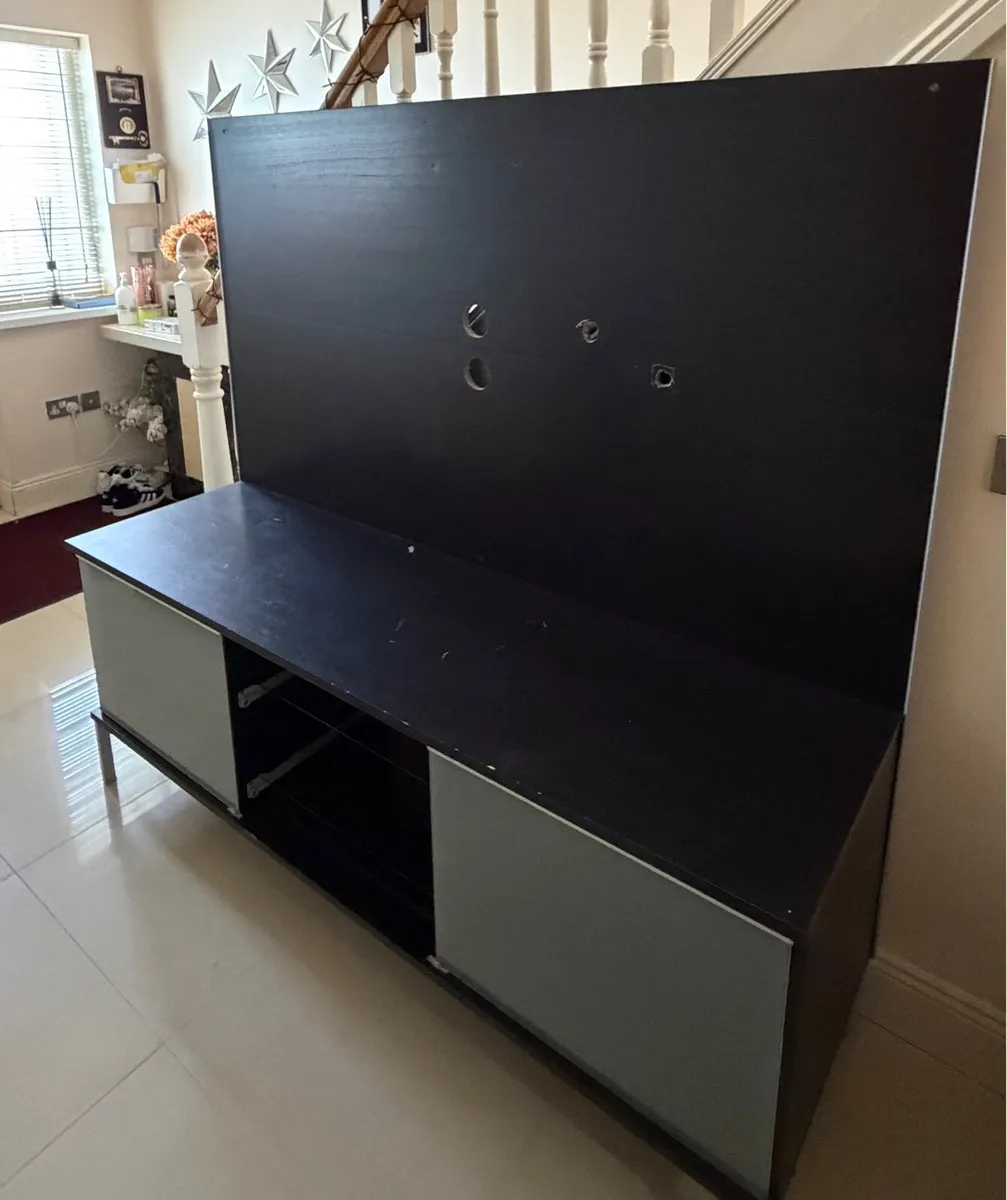 TV UNIT  Free to take - Image 1