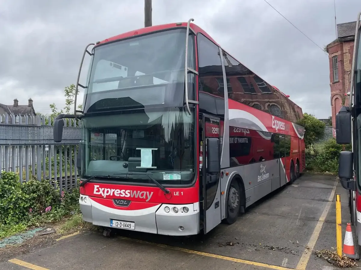 8 x Bus Eireann Coaches For Auction - Image 4