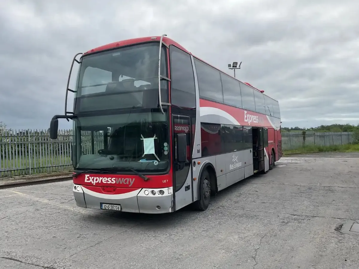8 x Bus Eireann Coaches For Auction - Image 1