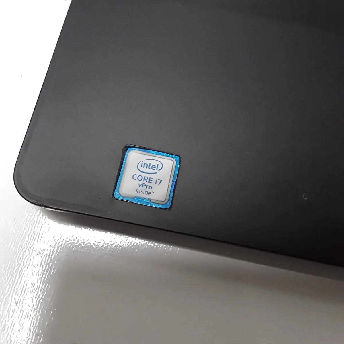 Dell Latitude E7470 | Intel Core i7-6600U | 16GB - Image 2