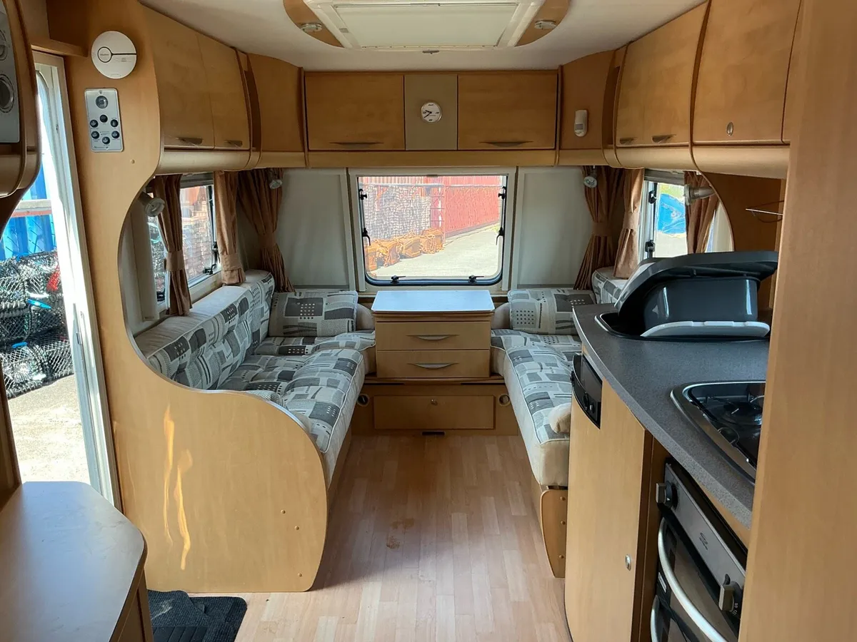 Caravan - Image 3