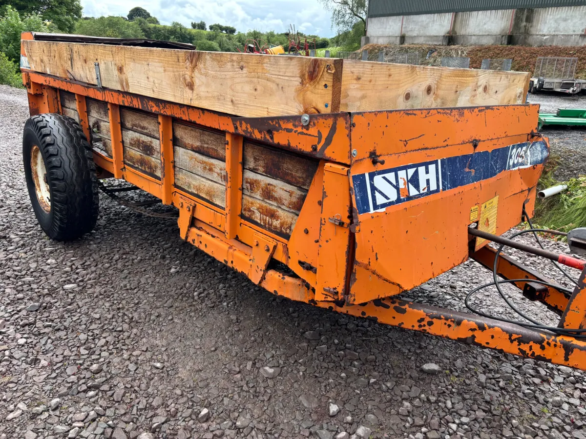 Skh Muck spreader - Image 1