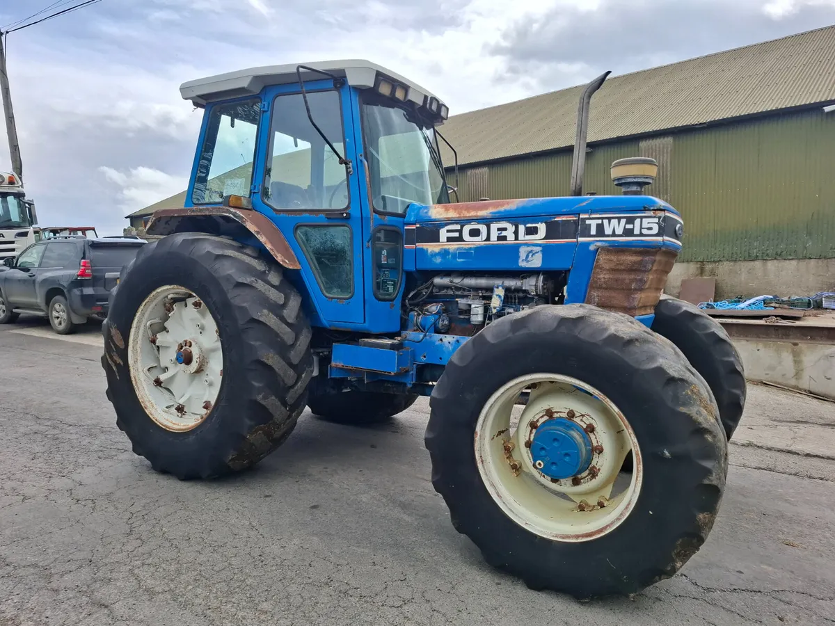 FORD TW15 SQ - Image 2