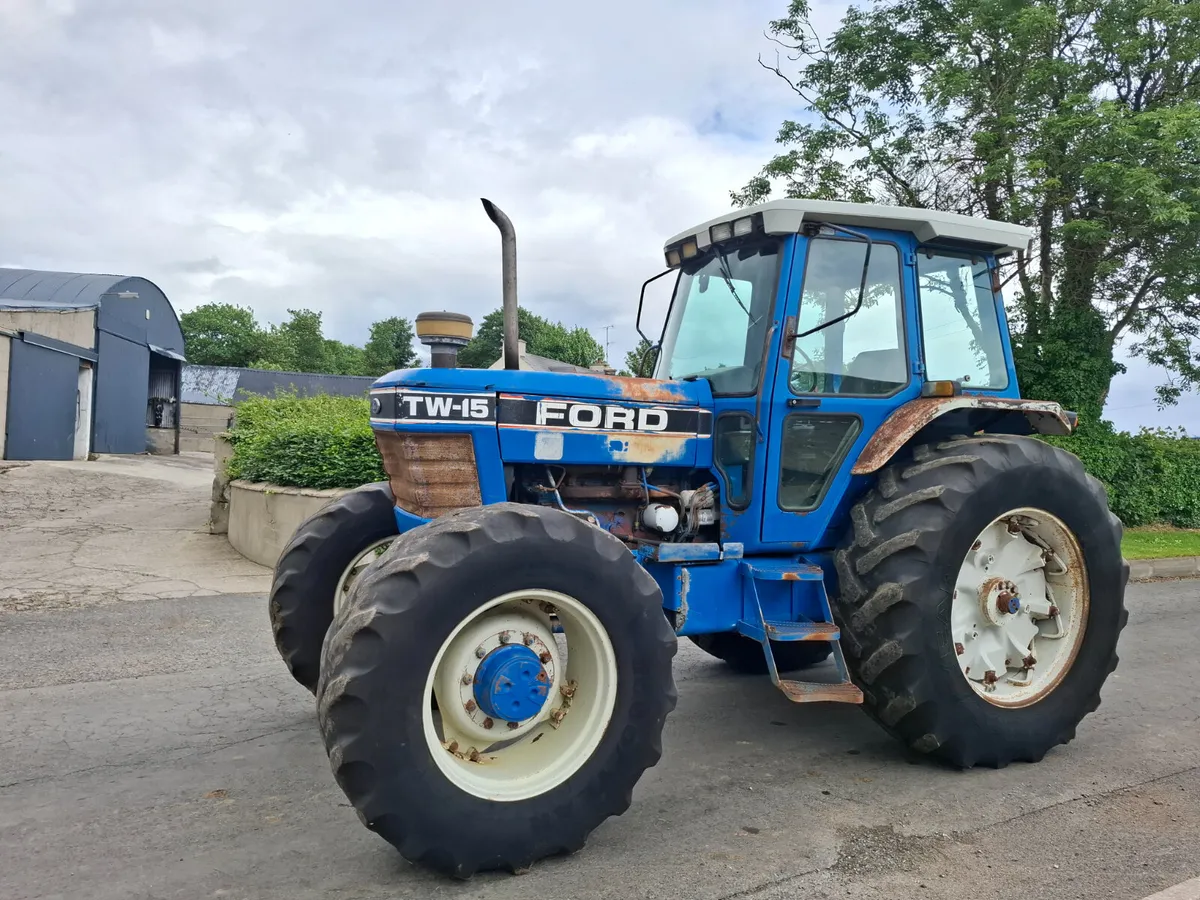 FORD TW15 SQ - Image 1
