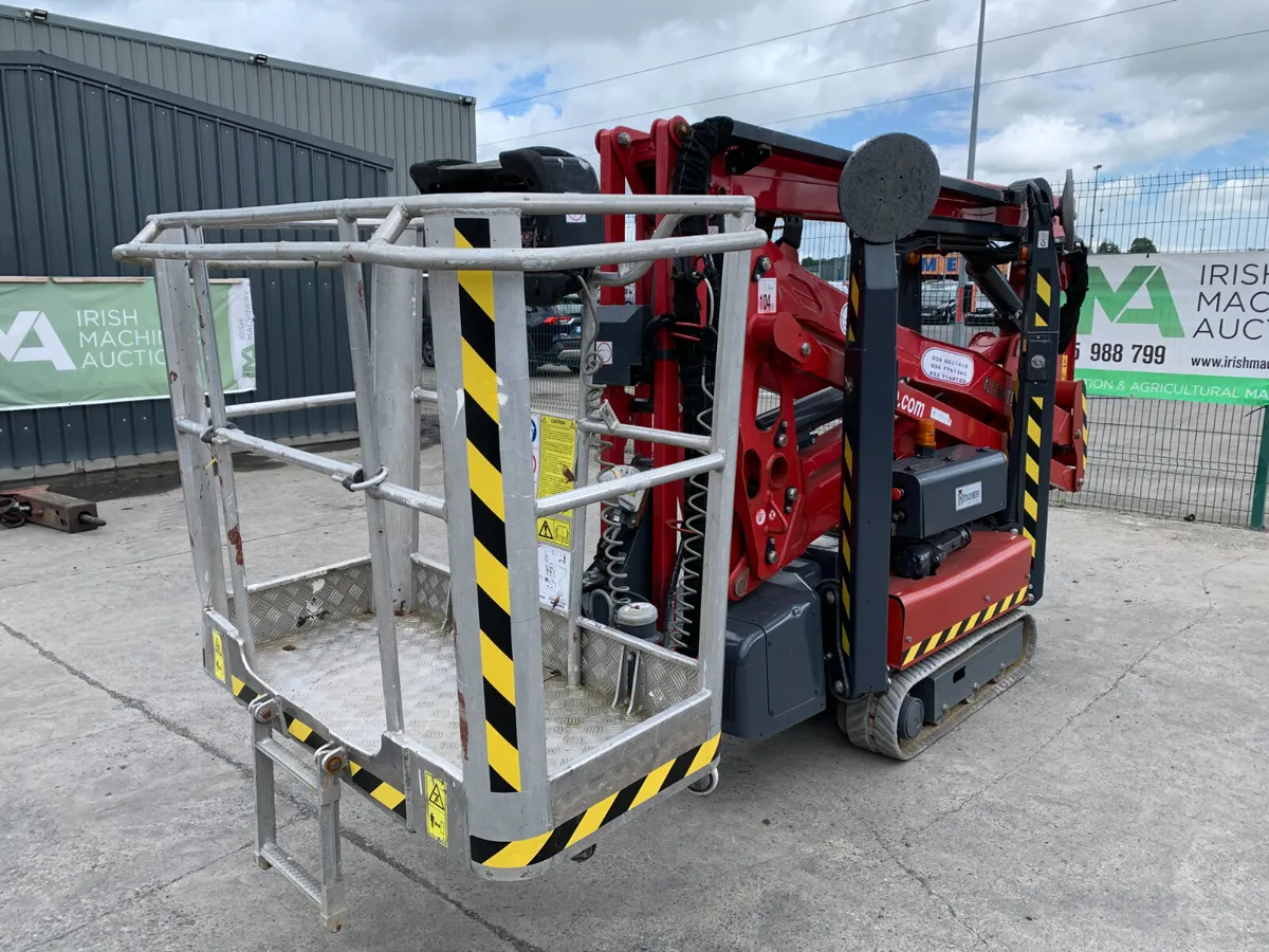2017 HINOWA LIGHTLIFT 15.70 TRACKED SPIDER LIFT - Image 1