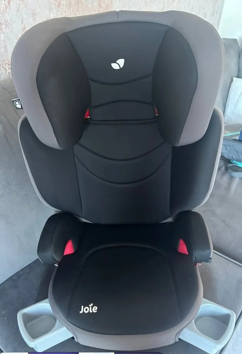 Joie booster car seat up to 36kg - Image 4