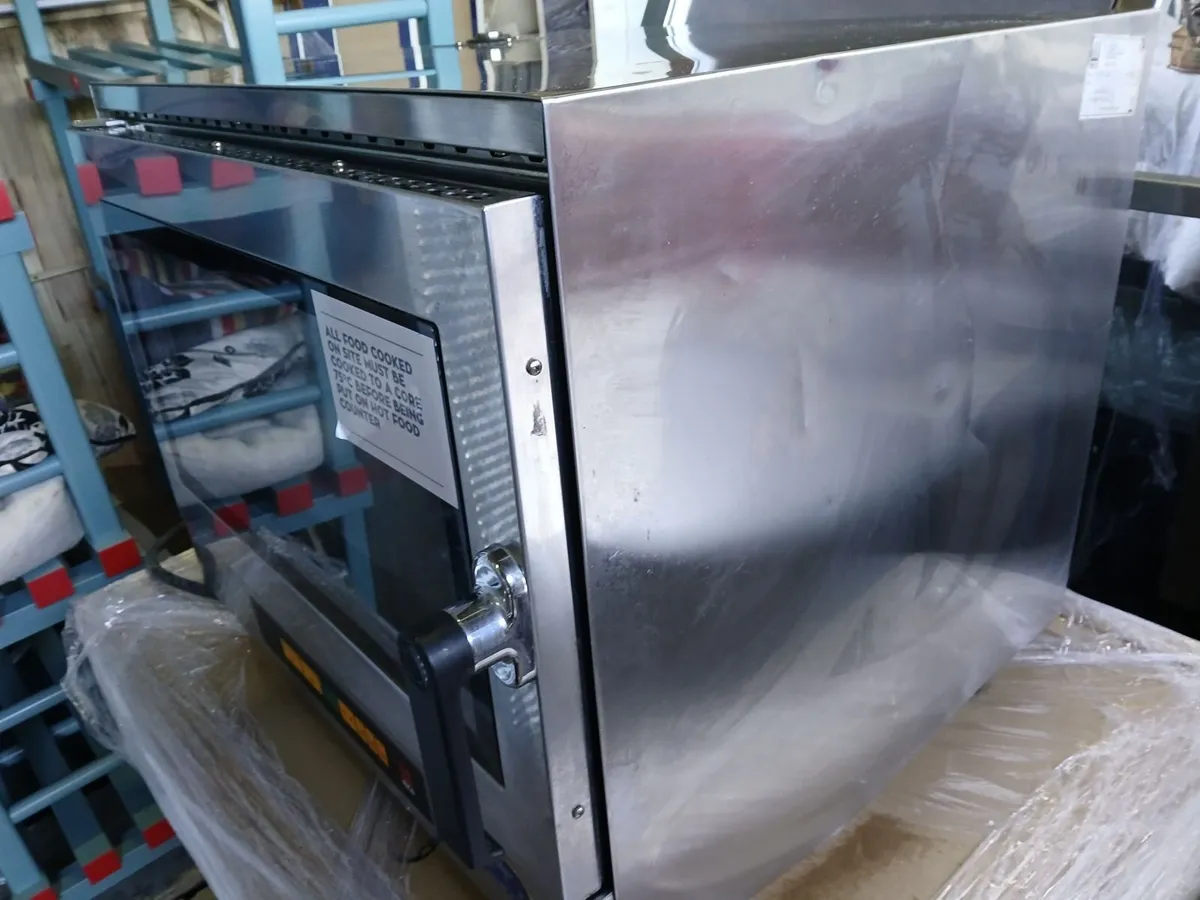 Catering  oven/ x cafe...as new ...delivered - Image 2