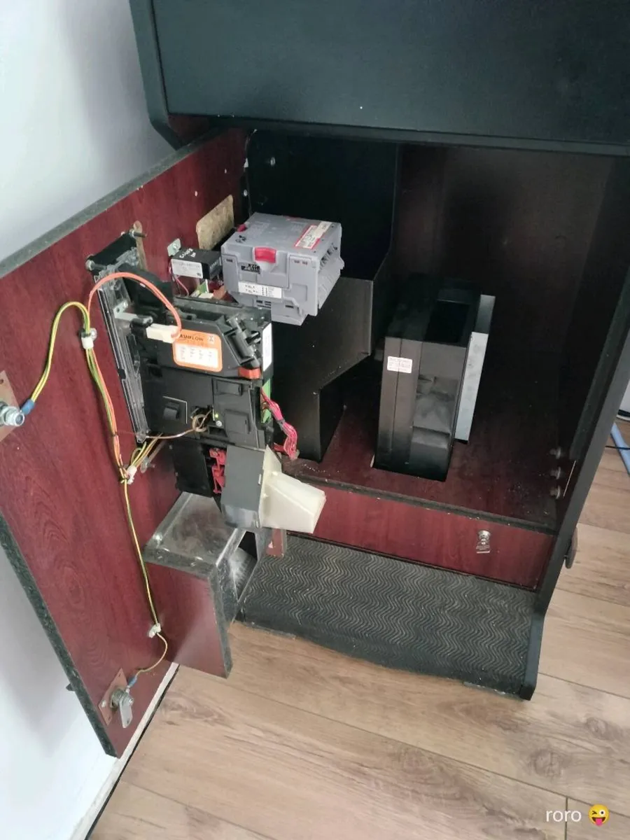 Poker machine - Image 3
