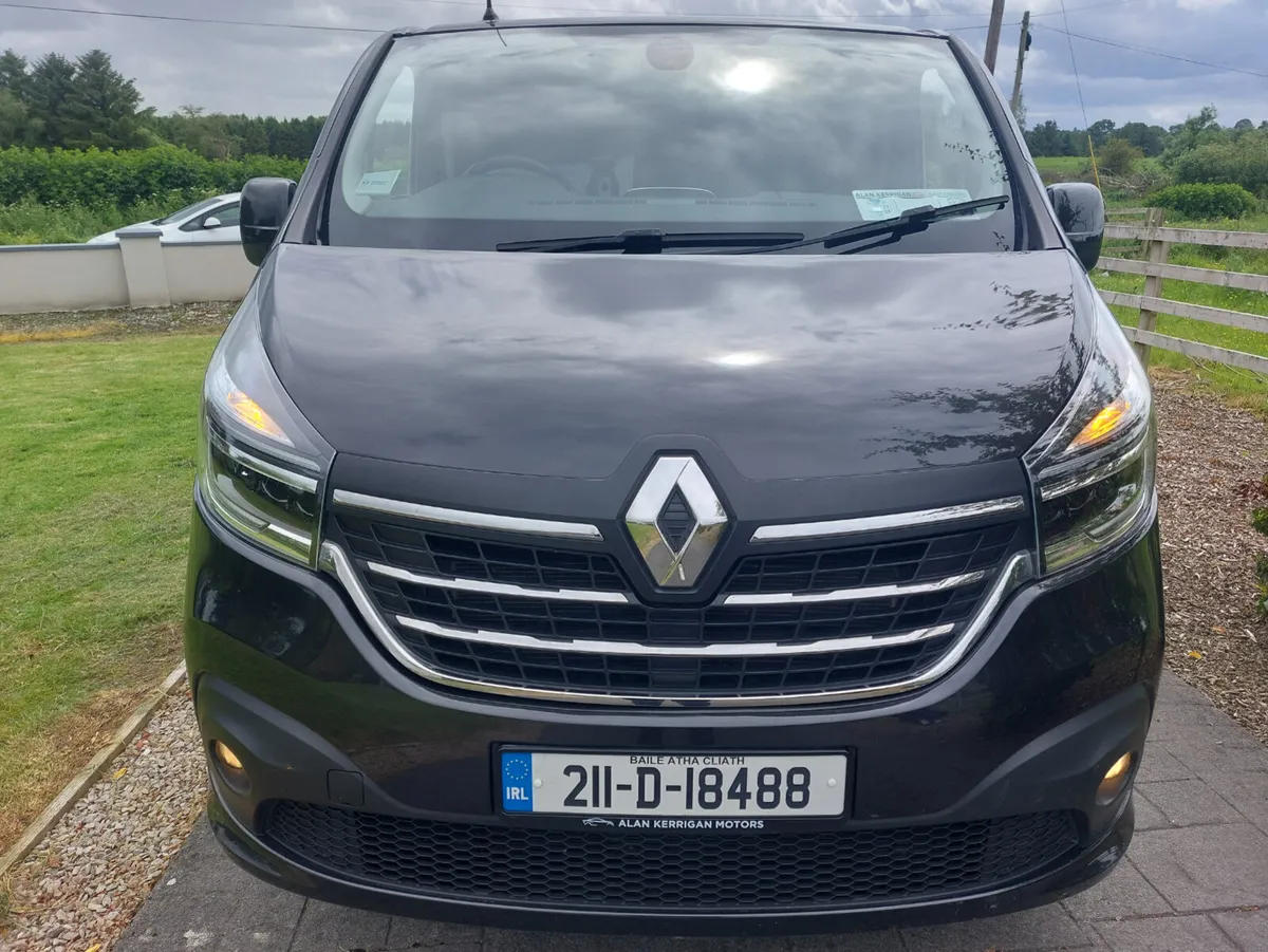 TRAFIC 2021' SPORT / 6 SEATER CREWCAB - Image 2