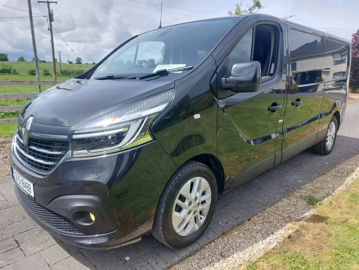 TRAFIC 2021' SPORT / 6 SEATER CREWCAB - Image 3