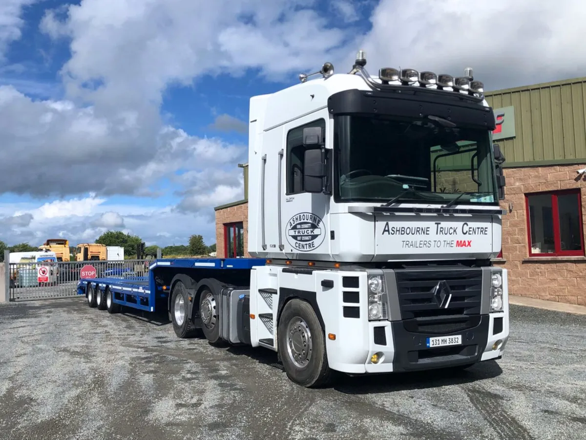 2016 Broshuis 3 Axle extendable low loader - Image 2