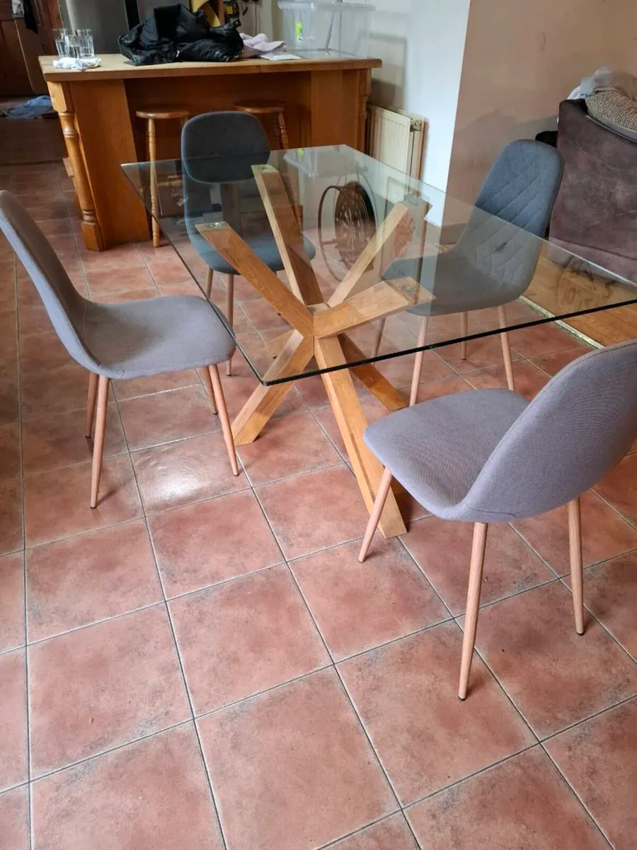 Kitchen table - Image 3