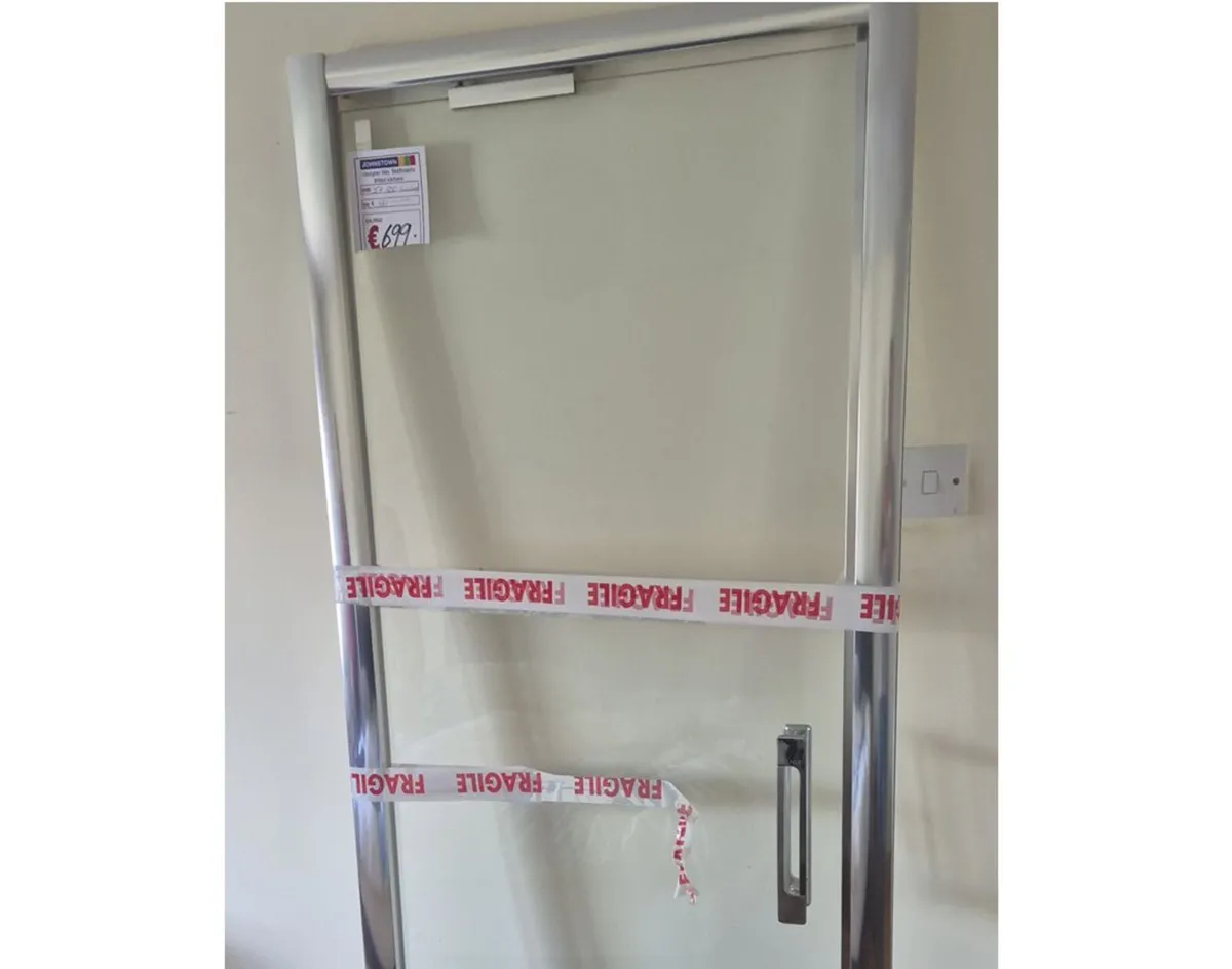 Image I7 Shower Door - Image 1