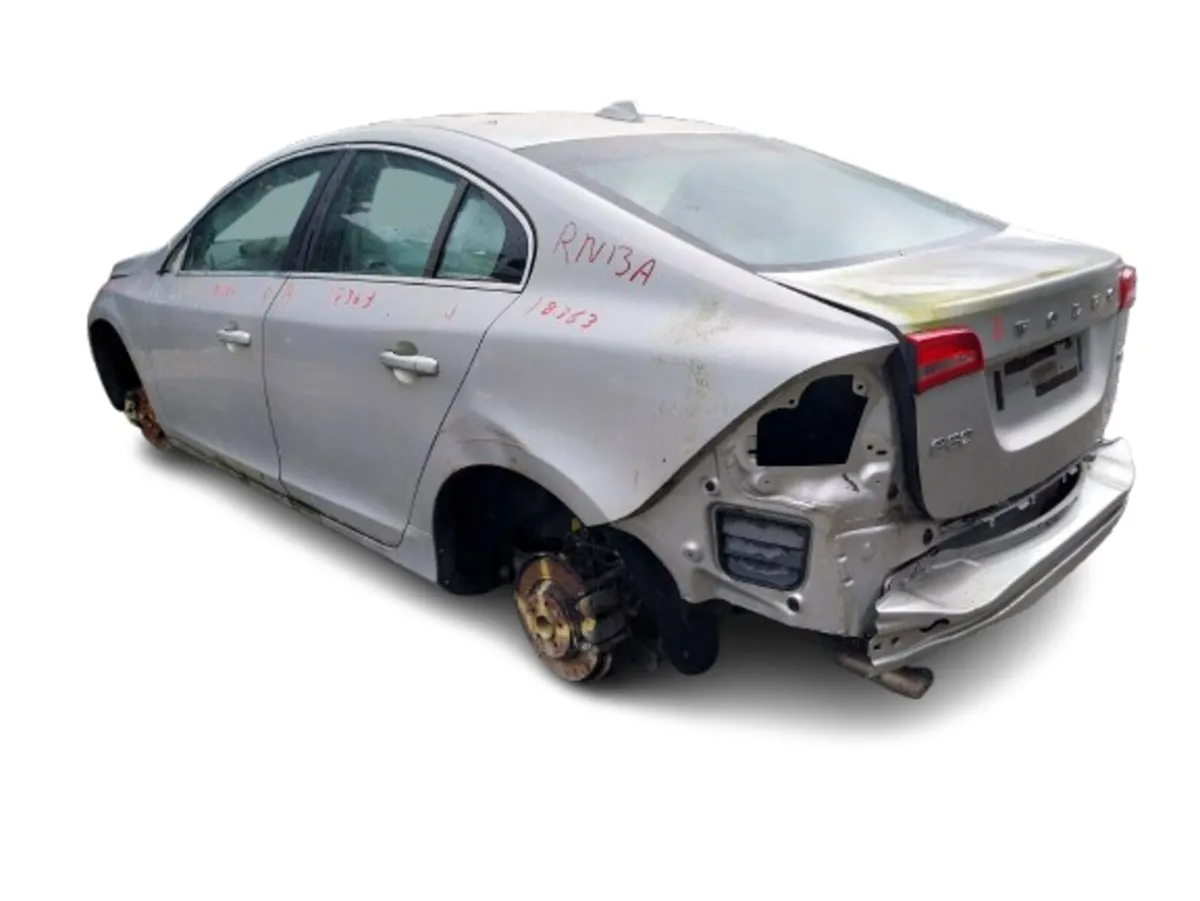 2011 Volvo S60 For Breaking/Dismantling - Image 4