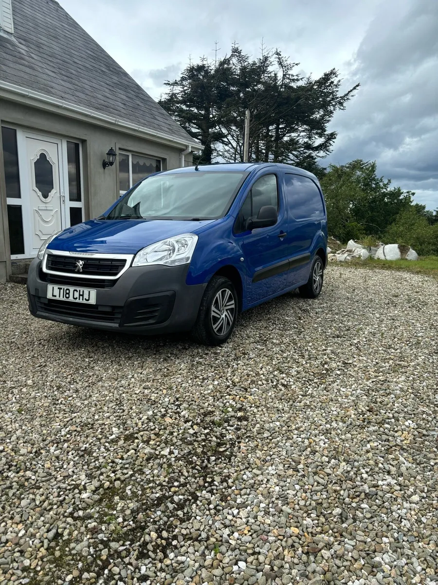 2018 Peugeot partner - Image 2