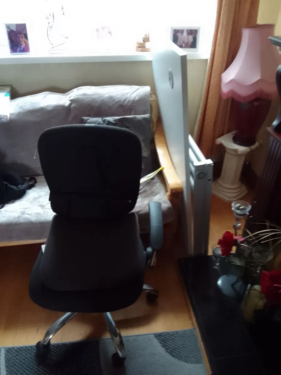 Home office furniture - Image 3