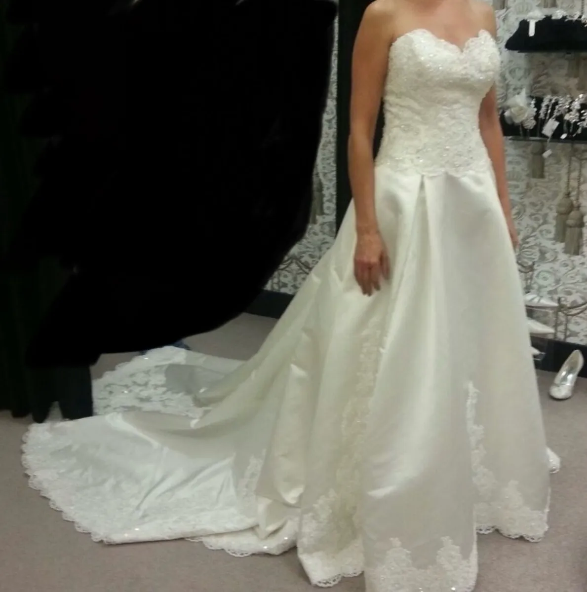 Wedding dress ~ Lady Juliette - Image 3