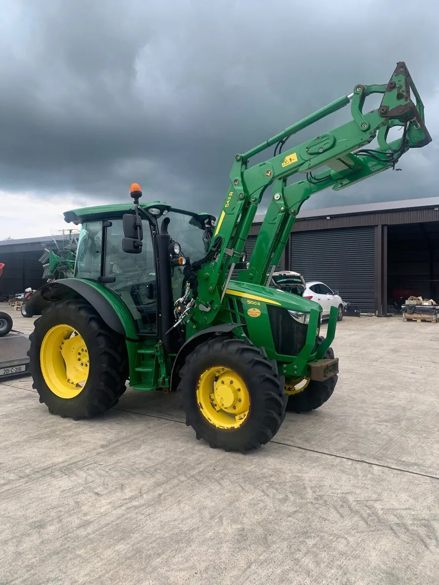 John Deere 5100R - Image 3
