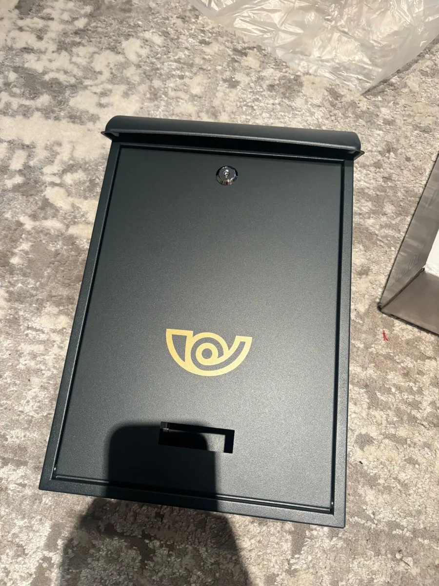 Post box - Image 2