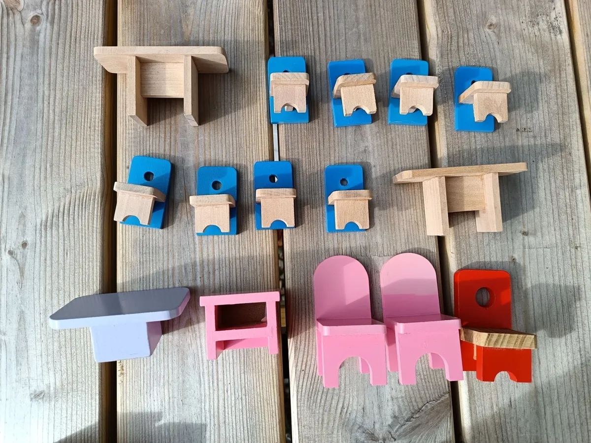 Wooden toy furniture - Image 2