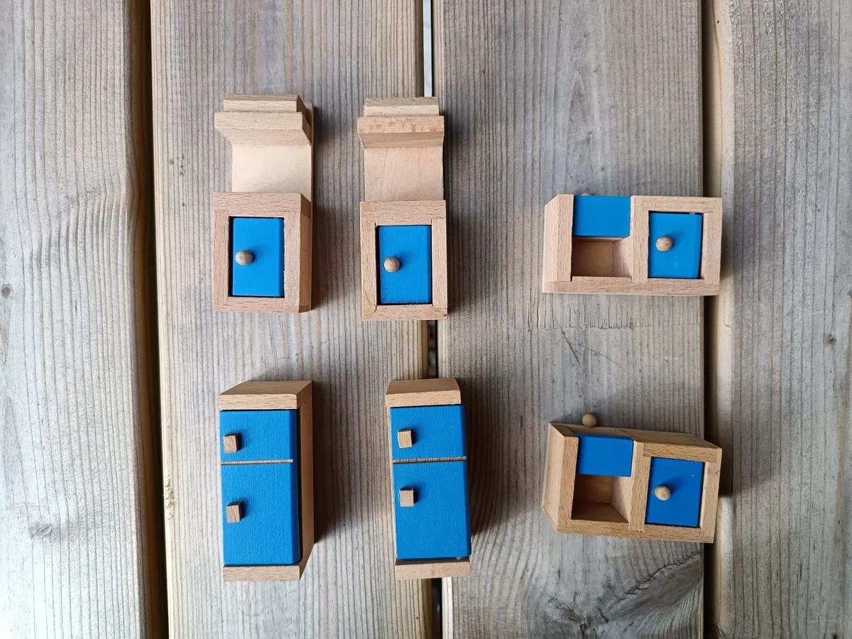 Wooden toy furniture - Image 3