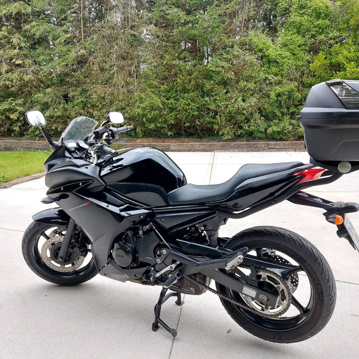 YAMAHA XJ6 DIVERSION - Image 3
