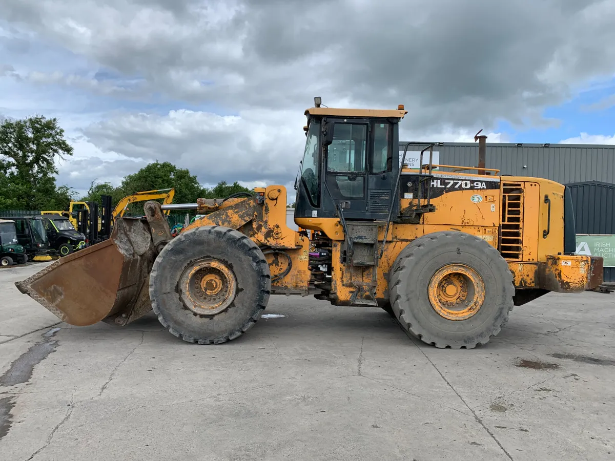 2013 HYUNDAI HL770-9 WHEELED LOADER FOR AUCTION - Image 2