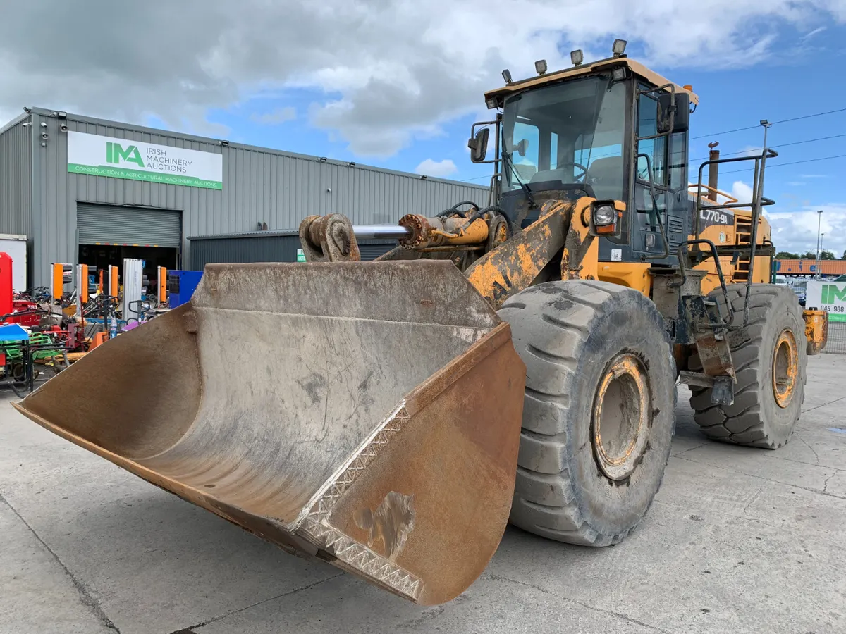 2013 HYUNDAI HL770-9 WHEELED LOADER FOR AUCTION - Image 1