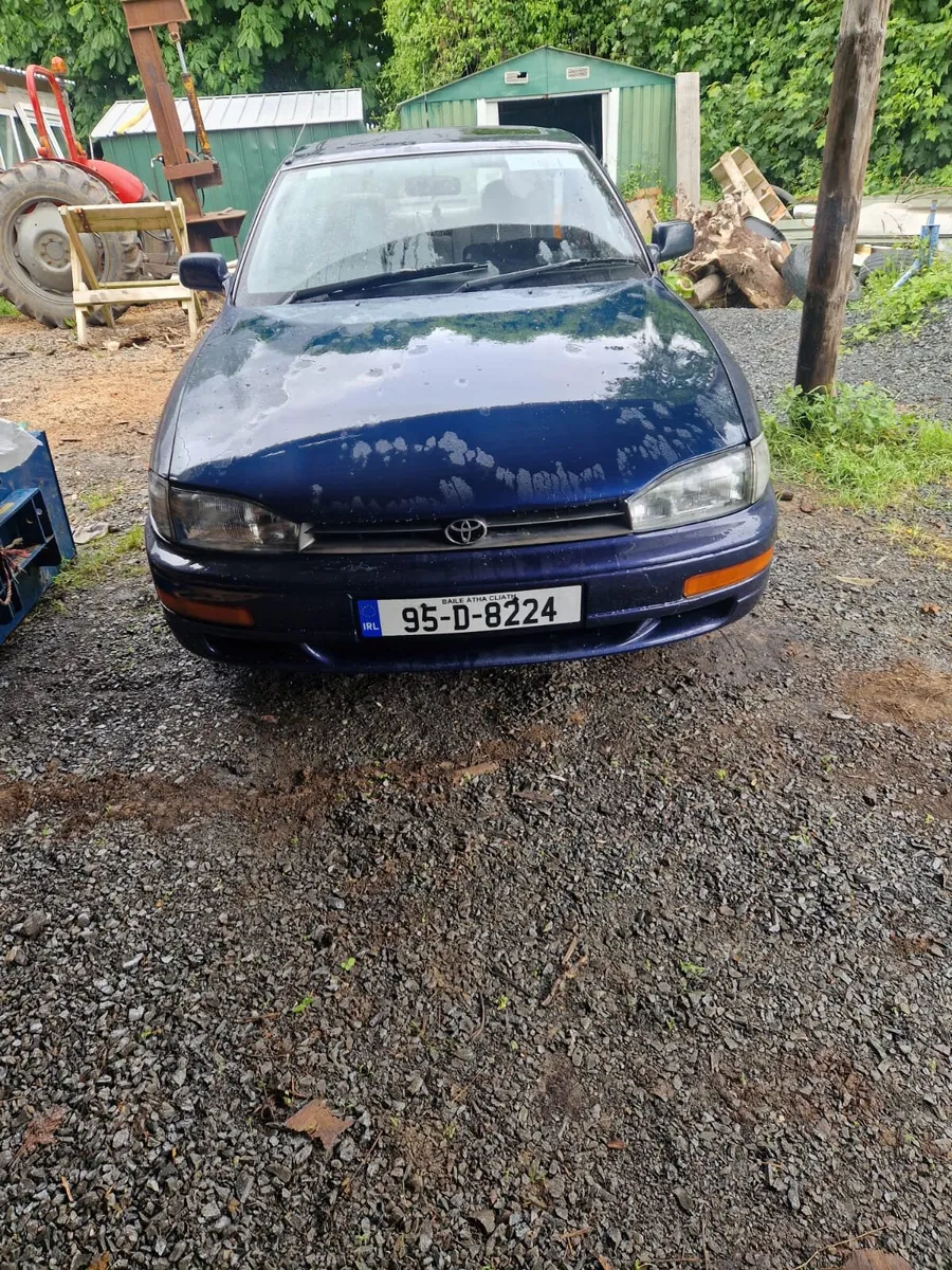Vintage car - Image 1