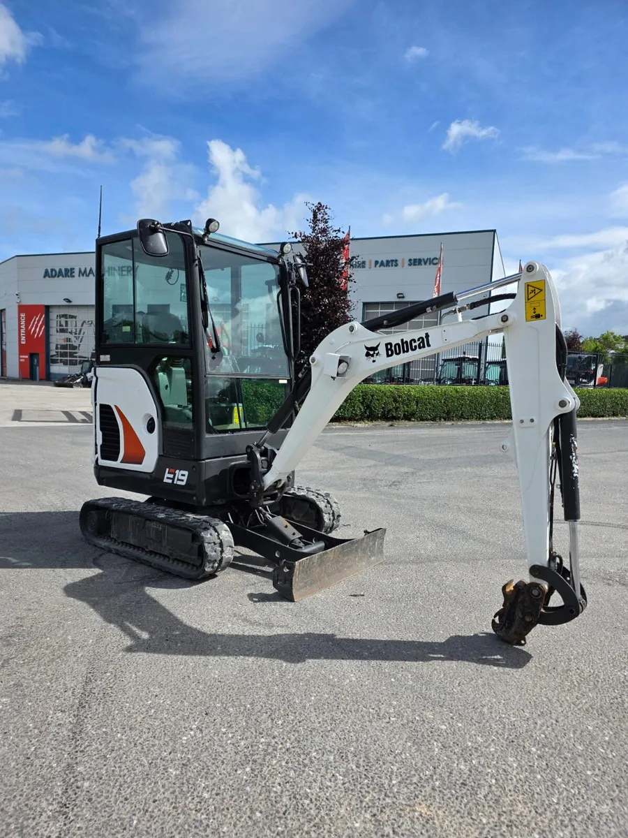 2022 Bobcat E19 Mini Digger w/ 1300 hours - Image 1